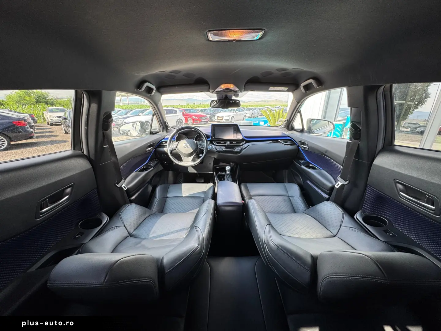 TOYOTA CHR    1.8 HYBRID    LED    JBL