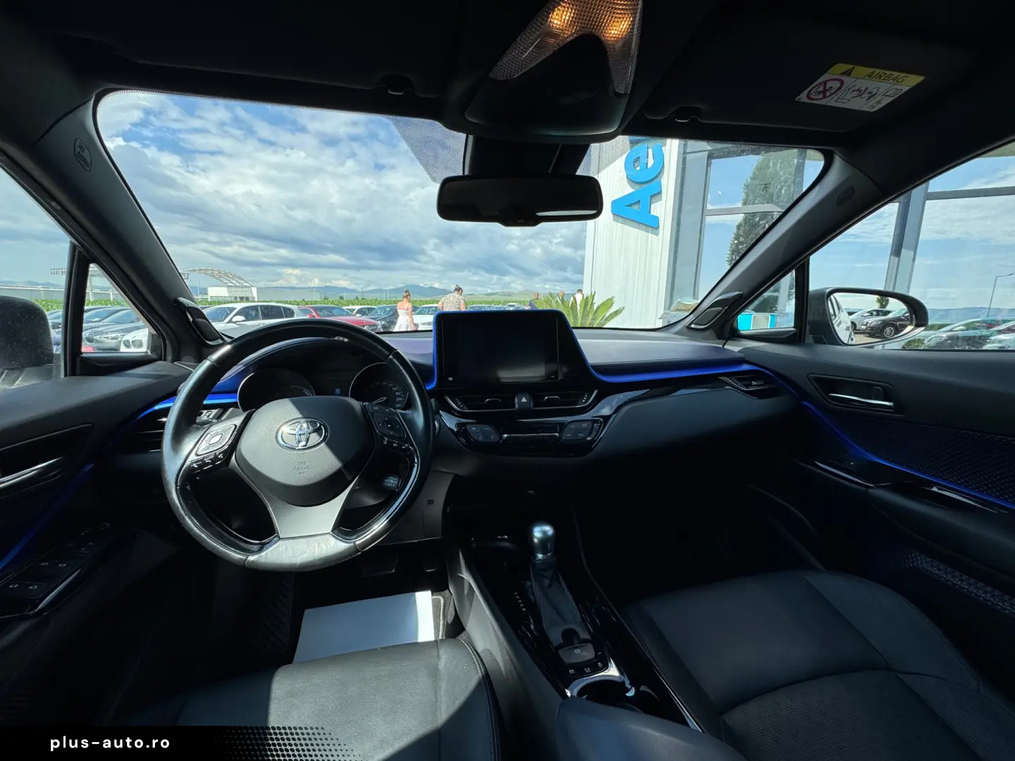 TOYOTA CHR    1.8 HYBRID    LED    JBL