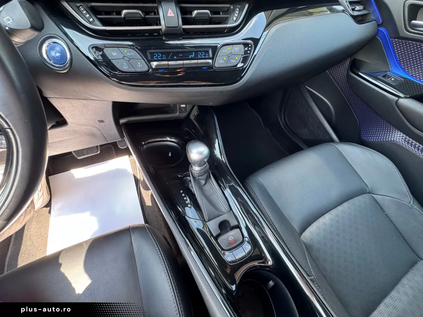 TOYOTA CHR    1.8 HYBRID    LED    JBL