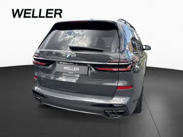 BMW X7 M60i xD M SPORT PRO 6-Sitz Sky Sthz B W AHK