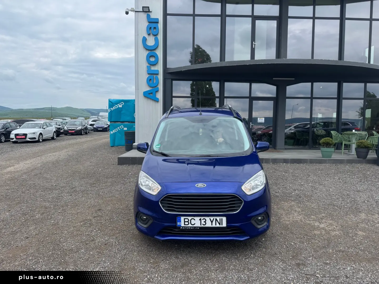 FORD TOURNEO COURIER
