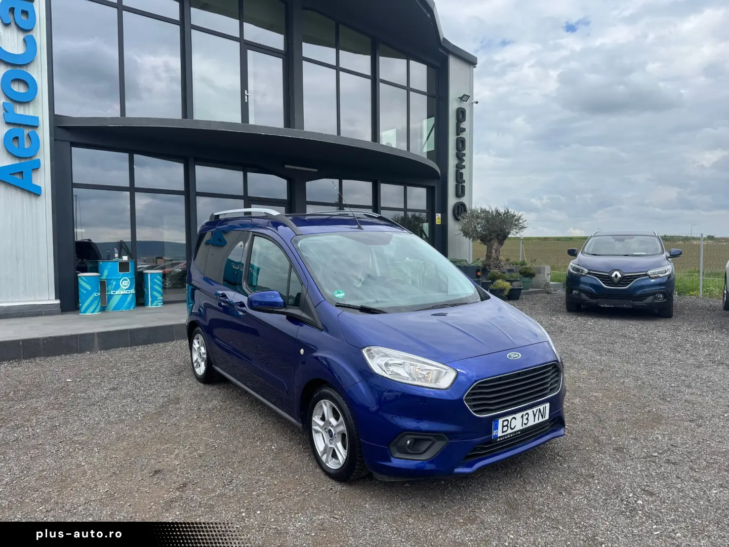 FORD TOURNEO COURIER