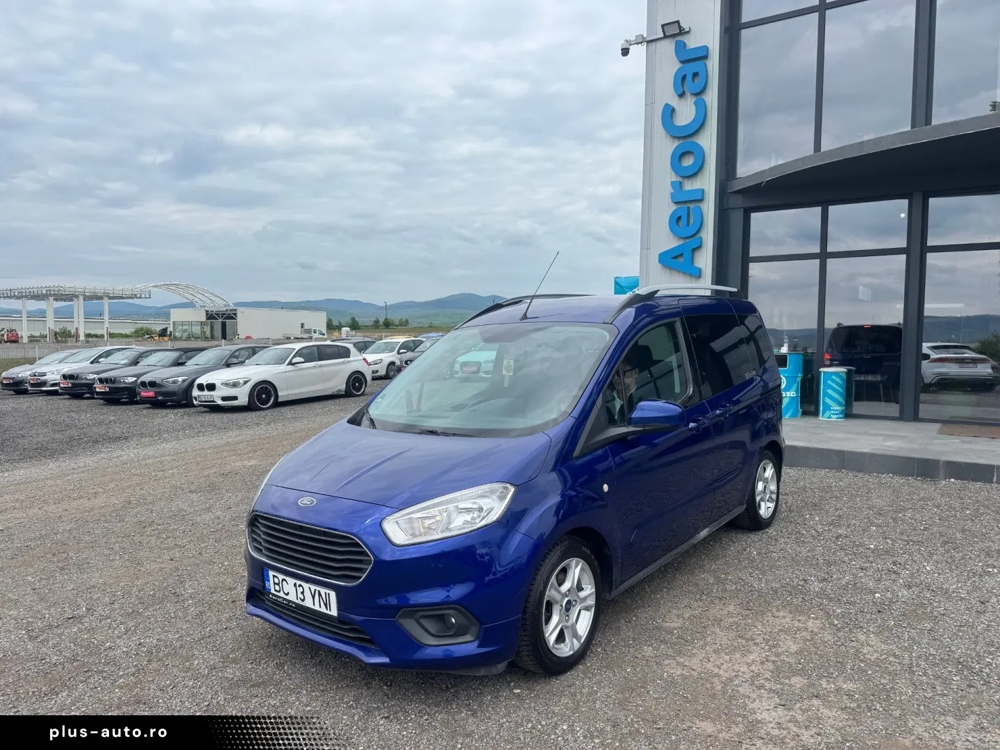 FORD TOURNEO COURIER