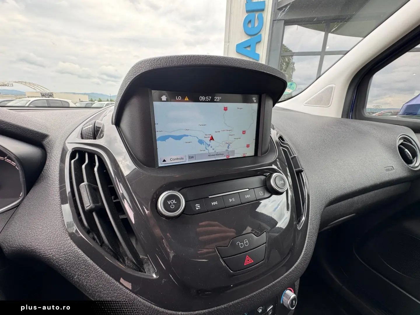 FORD TOURNEO COURIER