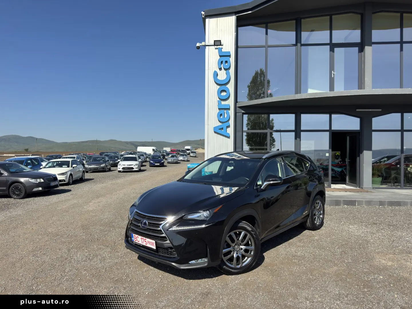 LEXUS NX300H    HYBRID    197 CP    LED