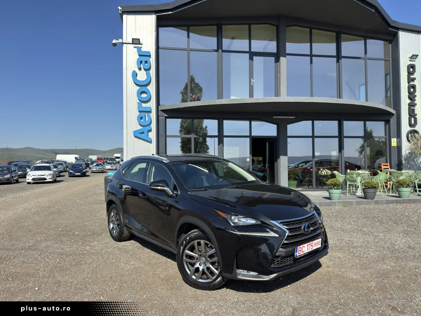 LEXUS NX300H    HYBRID    197 CP    LED