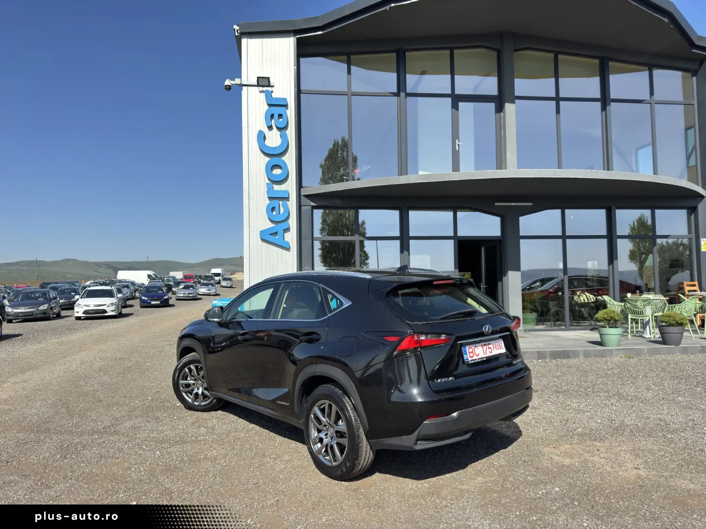 LEXUS NX300H    HYBRID    197 CP    LED