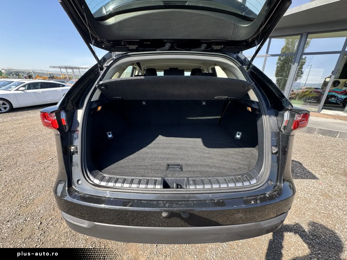 LEXUS NX300H    HYBRID    197 CP    LED