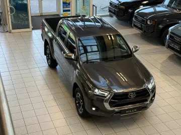 TOYOTA DOUBLE CAB EXECUTIVE-AUT-KAMERA-LED-RADAR-36.895
