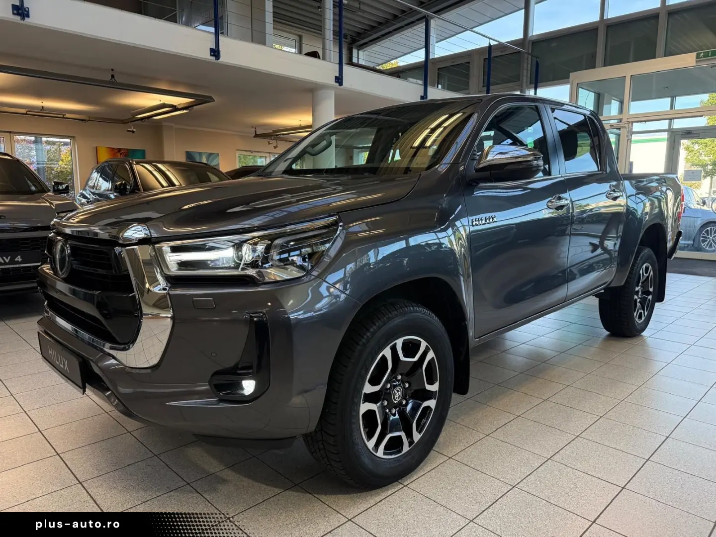 TOYOTA DOUBLE CAB EXECUTIVE-AUT-KAMERA-LED-RADAR-36.895