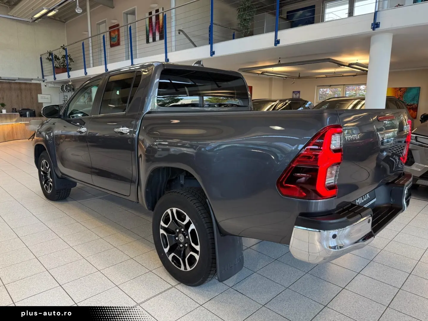 TOYOTA DOUBLE CAB EXECUTIVE-AUT-KAMERA-LED-RADAR-36.895