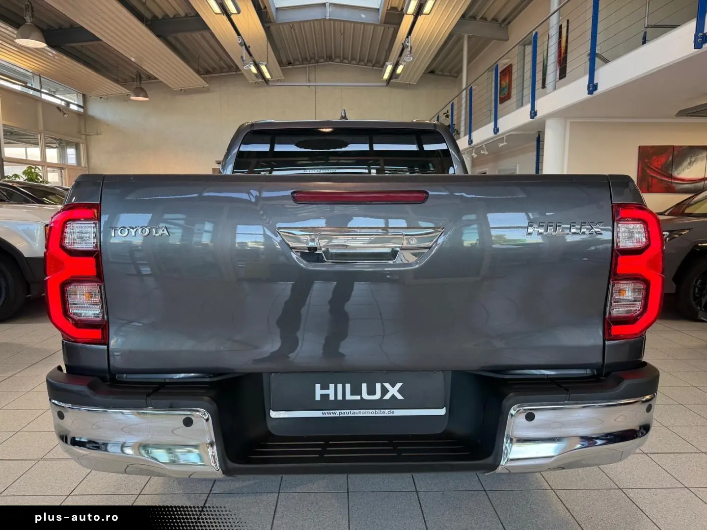 TOYOTA DOUBLE CAB EXECUTIVE-AUT-KAMERA-LED-RADAR-36.895