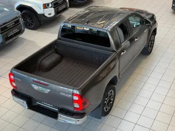 TOYOTA DOUBLE CAB EXECUTIVE-AUT-KAMERA-LED-RADAR-36.895