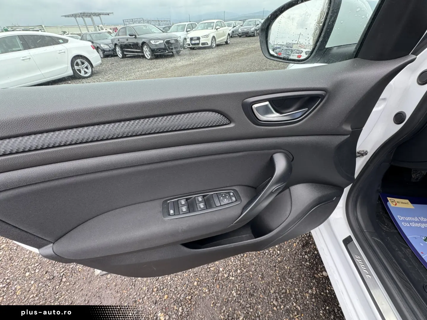 RENAULT MEGANE    1.2 TCe    130 CP    NAVIGATIE