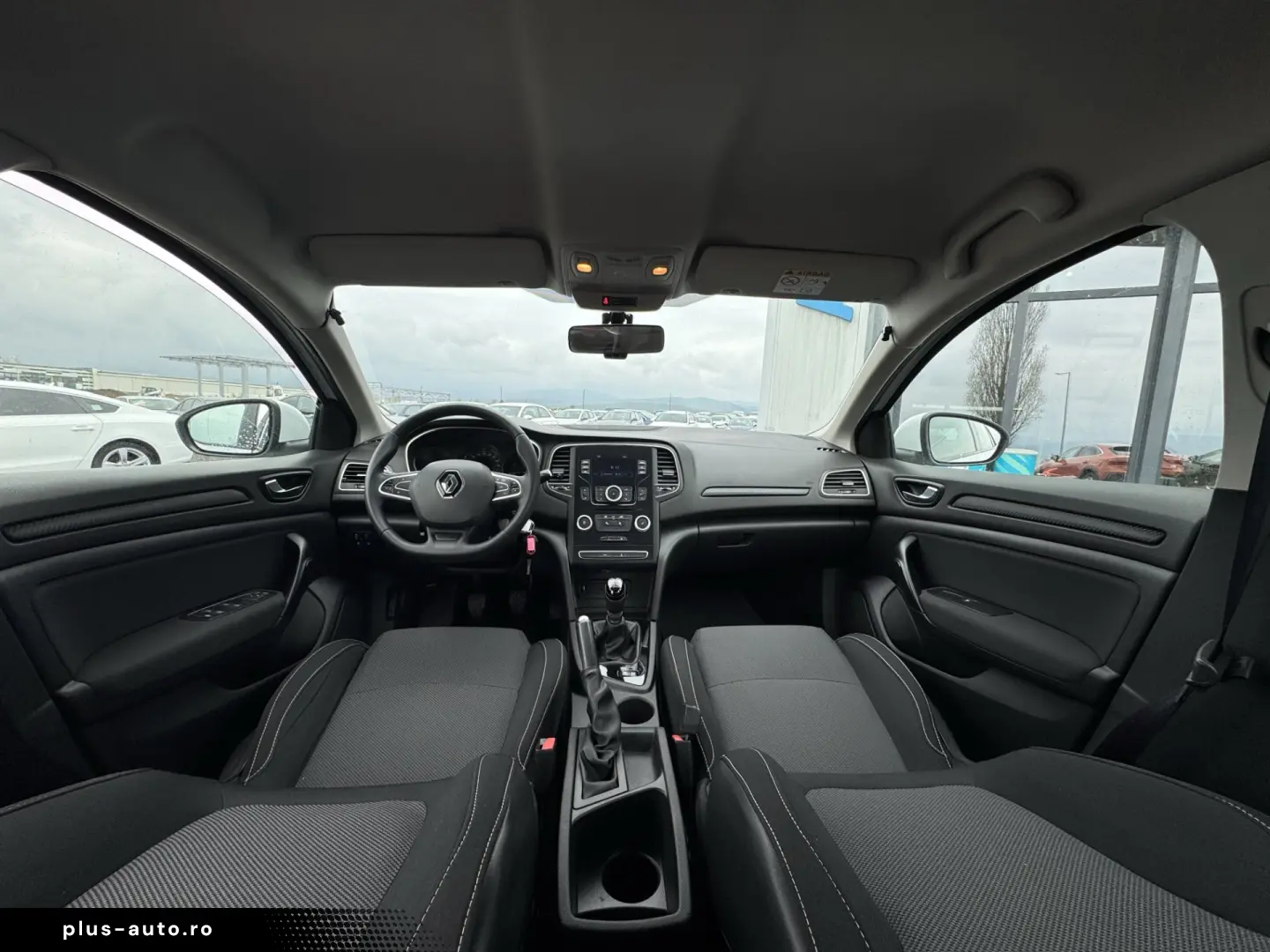 RENAULT MEGANE    1.2 TCe    130 CP    NAVIGATIE