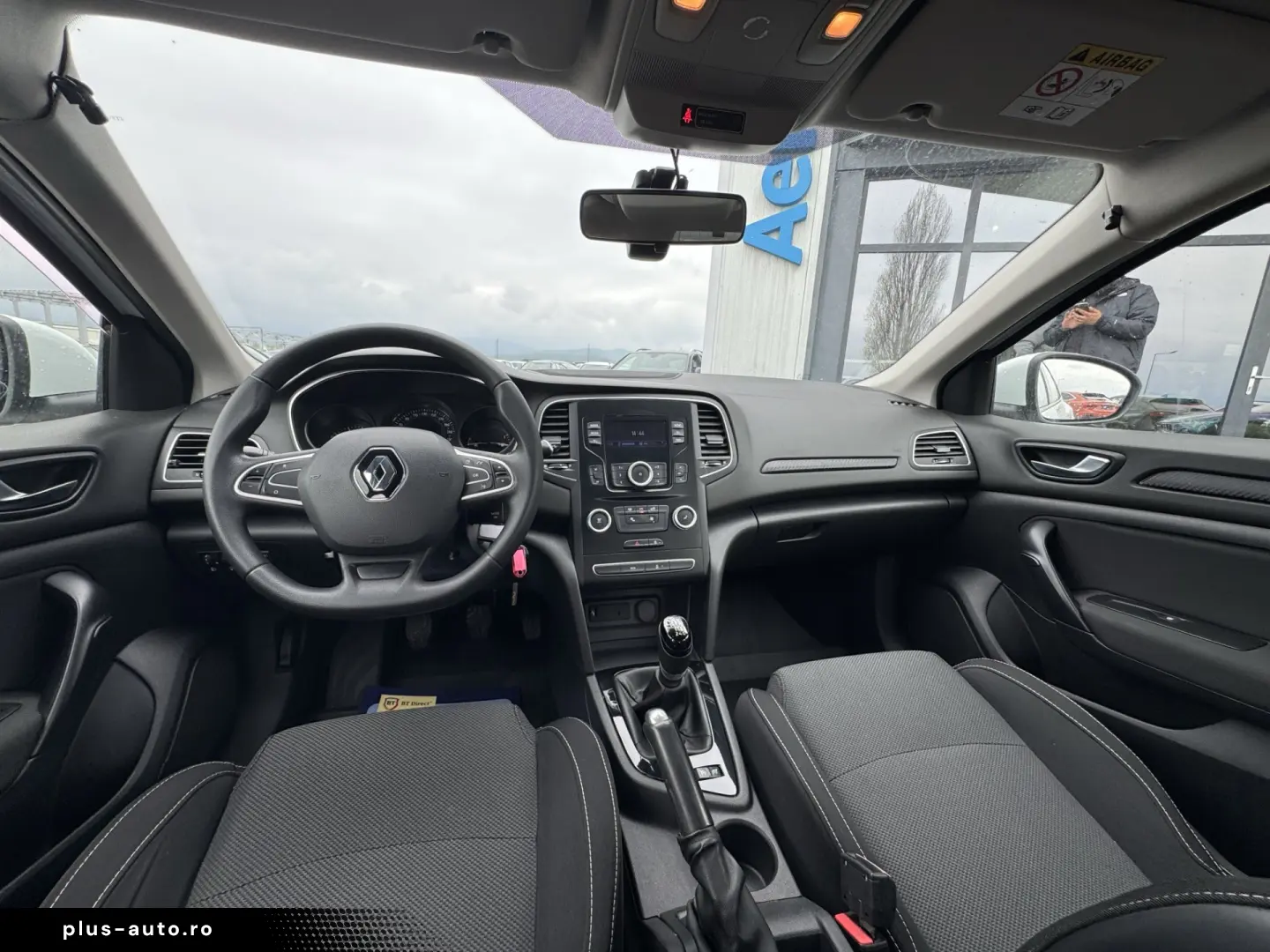 RENAULT MEGANE    1.2 TCe    130 CP    NAVIGATIE