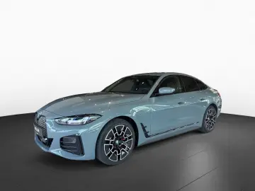 BMW i4 xDrive40 Sportpaket Bluetooth Navi LED Klima