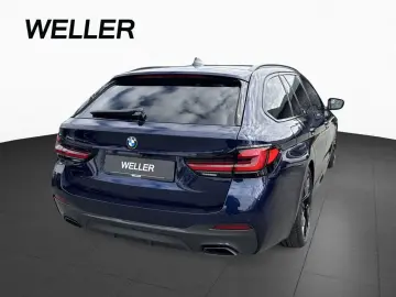 BMW 540d xDr T M SPORT LASER PANO HUD HIFI Da Kamera