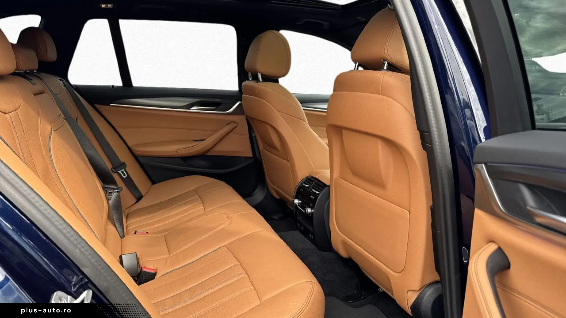 BMW 5 Series 2023 — imagine 9