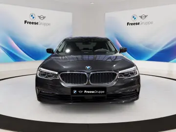 BMW 530e iPerformance Limousine Sport Line