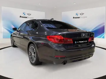 BMW 530e iPerformance Limousine Sport Line