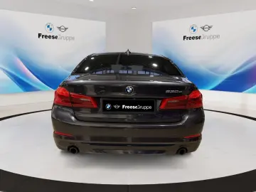 BMW 530e iPerformance Limousine Sport Line