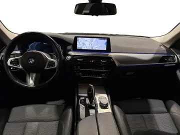 BMW 530e iPerformance Limousine Sport Line