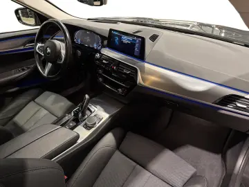 BMW 530e iPerformance Limousine Sport Line