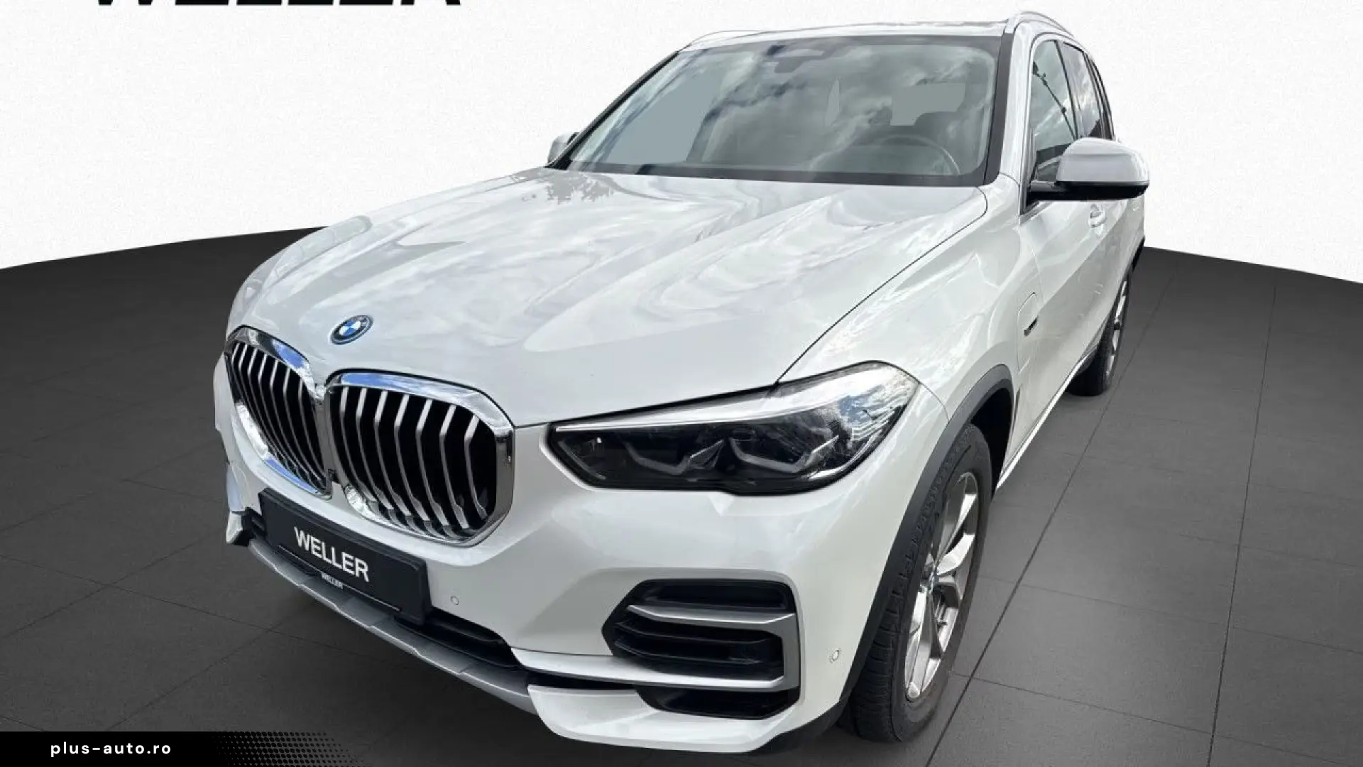 BMW X5 xD45e xLine DAProf 360  Pano AdLED