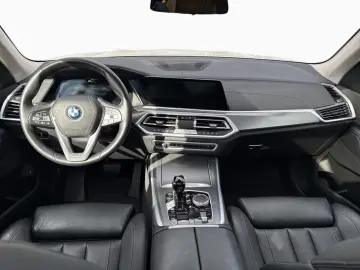 BMW X5 xD45e xLine DAProf 360  Pano AdLED