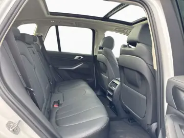 BMW X5 xD45e xLine DAProf 360  Pano AdLED
