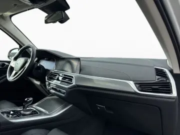 BMW X5 xD45e xLine DAProf 360  Pano AdLED