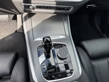 BMW X5 xD45e xLine DAProf 360  Pano AdLED