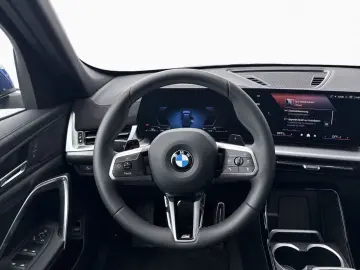 BMW X1 xDrive20d M SPORT AdLED AHK Kamera KomZu 18