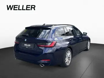 BMW 320d xDr. T AdLed AHK Pano NAVI HUD Shzg 360