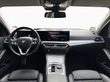 BMW 320d xDr. T AdLed AHK Pano NAVI HUD Shzg 360