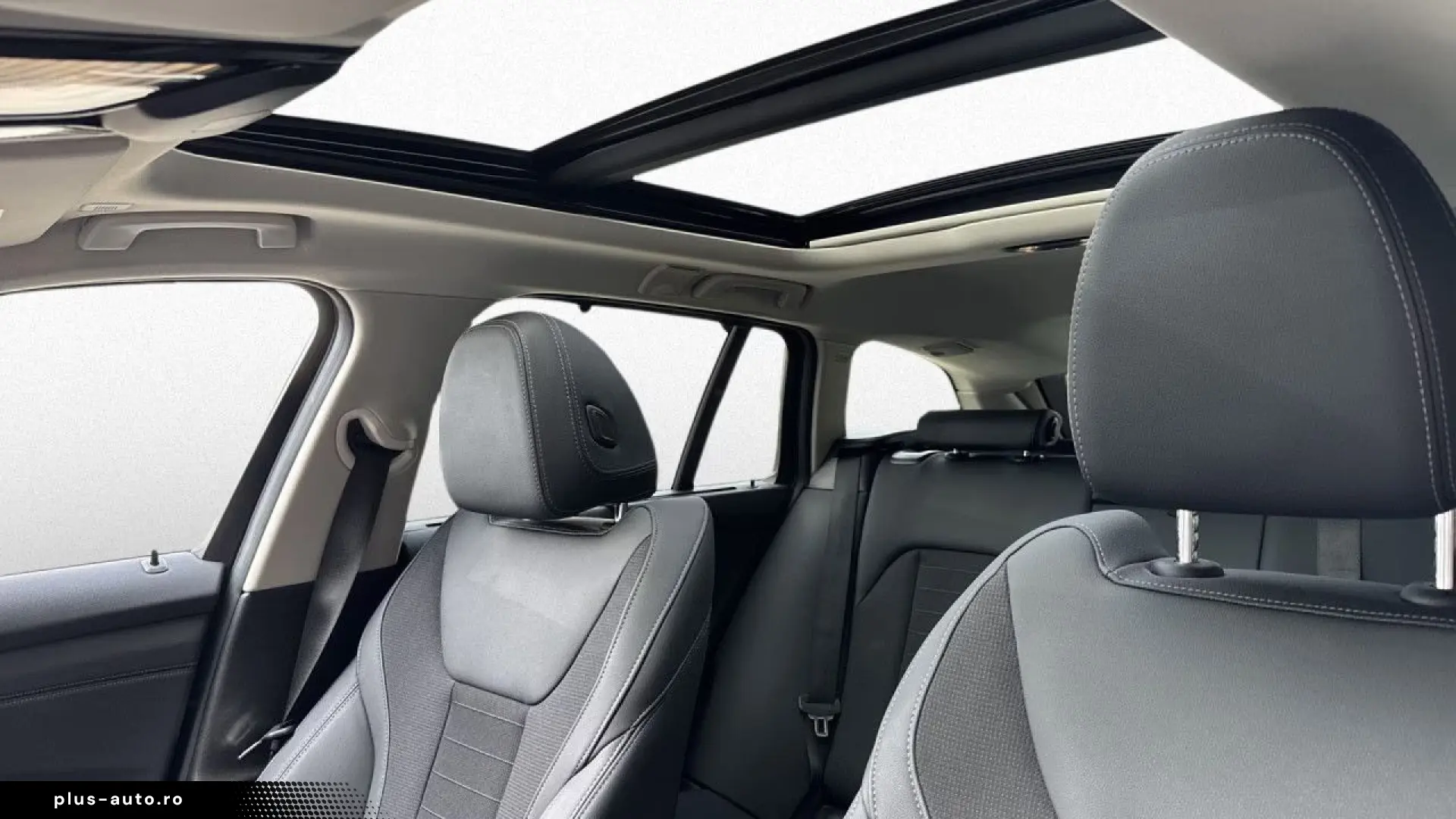 BMW 3 Series 2023 — imagine 8