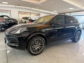 PORSCHE Cayenne Platinum Edition