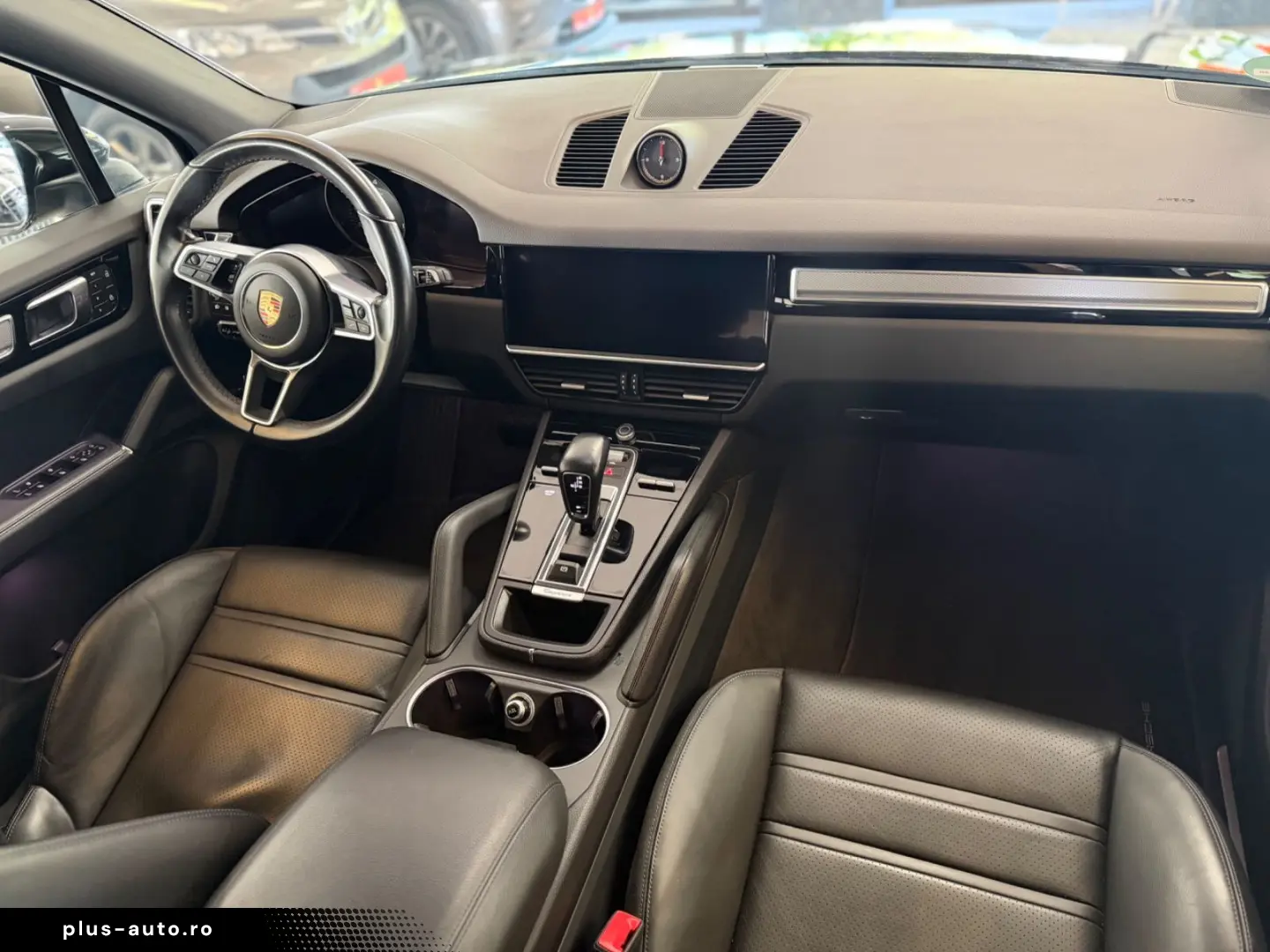 PORSCHE Cayenne Platinum Edition