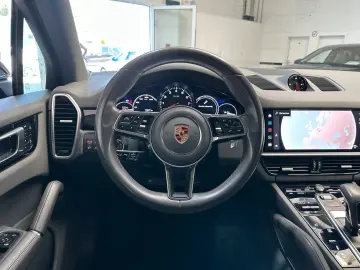 PORSCHE Cayenne 3.0 V6 Platinum Edition LED 21Zoll