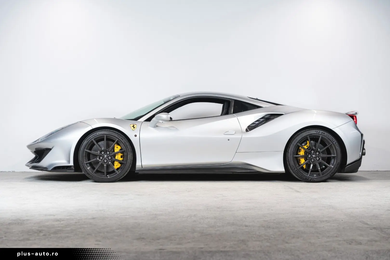 FERRARI 488 2019 — imagine 4