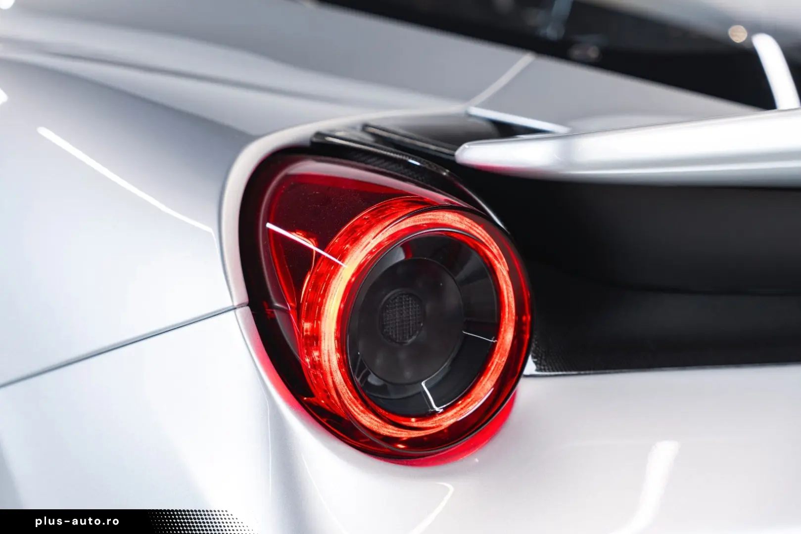 FERRARI 488 2019 — imagine 11