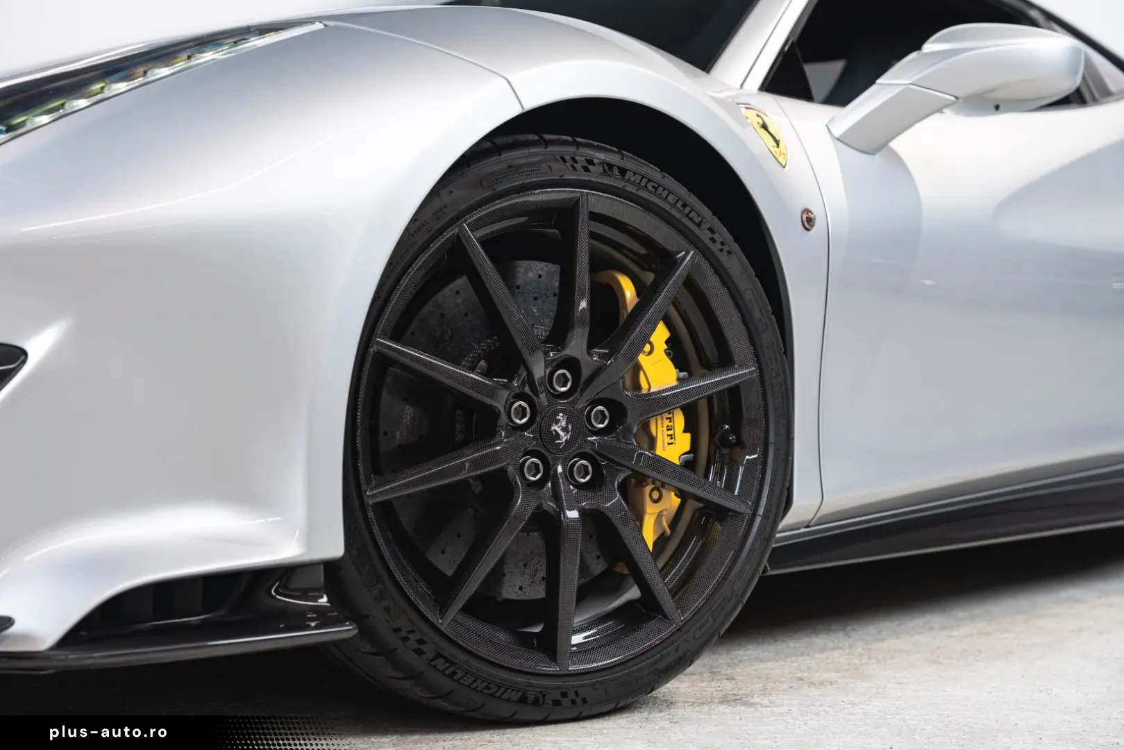 FERRARI 488 2019 — imagine 13