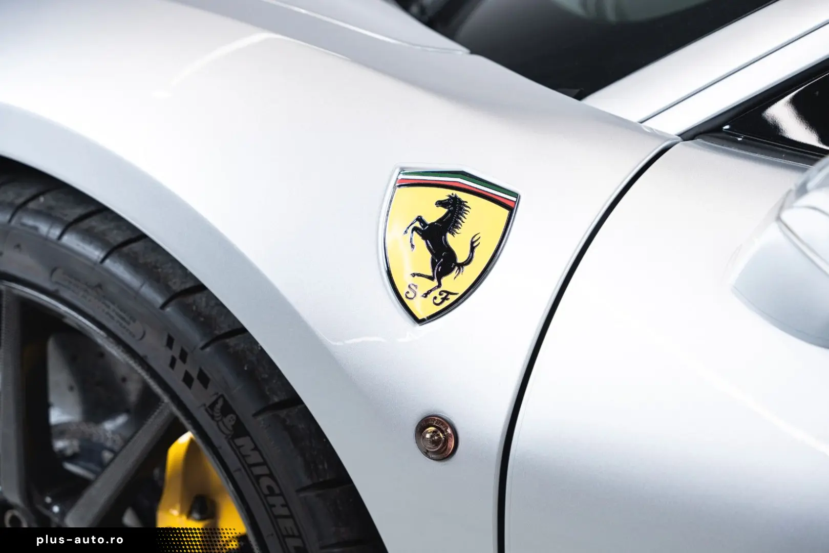 FERRARI 488 2019 — imagine 14