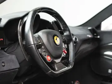 FERRARI 488 Pista Coupé  Power Warranty Atelier