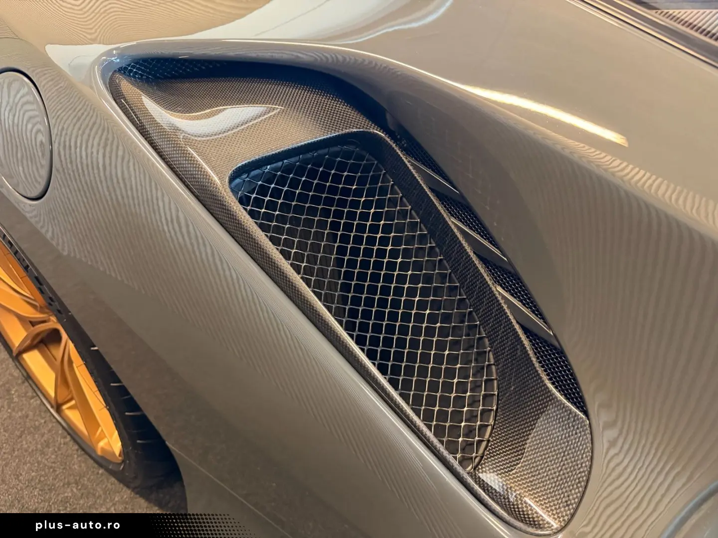 FERRARI 488 2019 — imagine 11