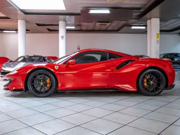 FERRARI 488 Pista - VAT - ROSSO F1 - CARBON