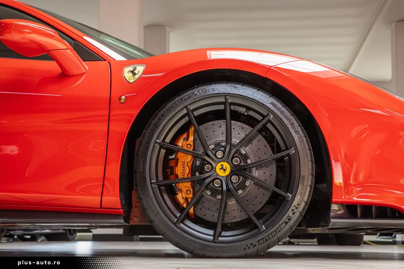 FERRARI 488 2018 — imagine 10