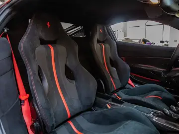 FERRARI 488 Pista - VAT - ROSSO F1 - CARBON