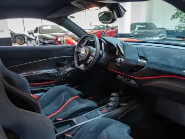 FERRARI 488 Pista - VAT - ROSSO F1 - CARBON